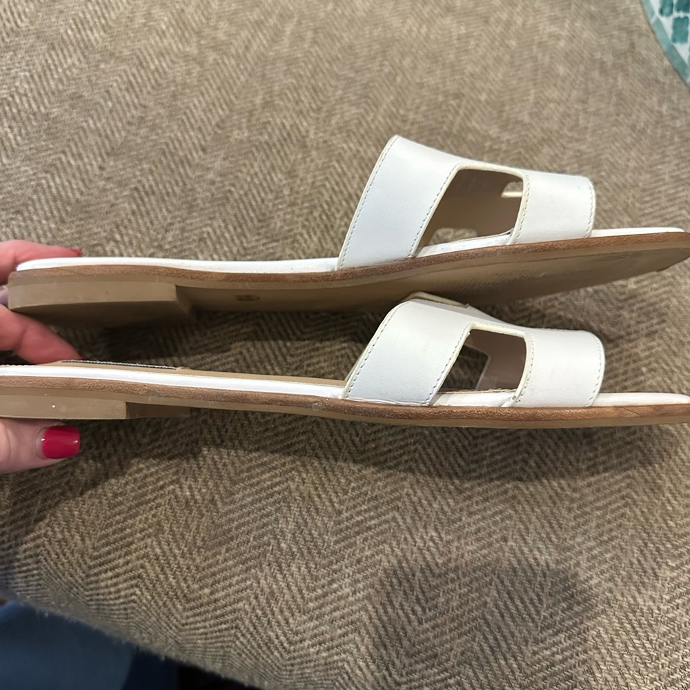 Steve Madden White Slide Sandals - Picture 5 of 6